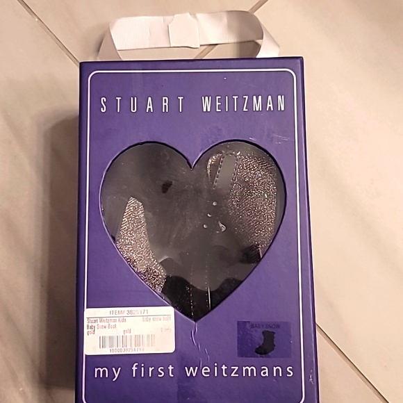 New Stuart Weitzman Baby Snow Boots - Picture 2 of 7
